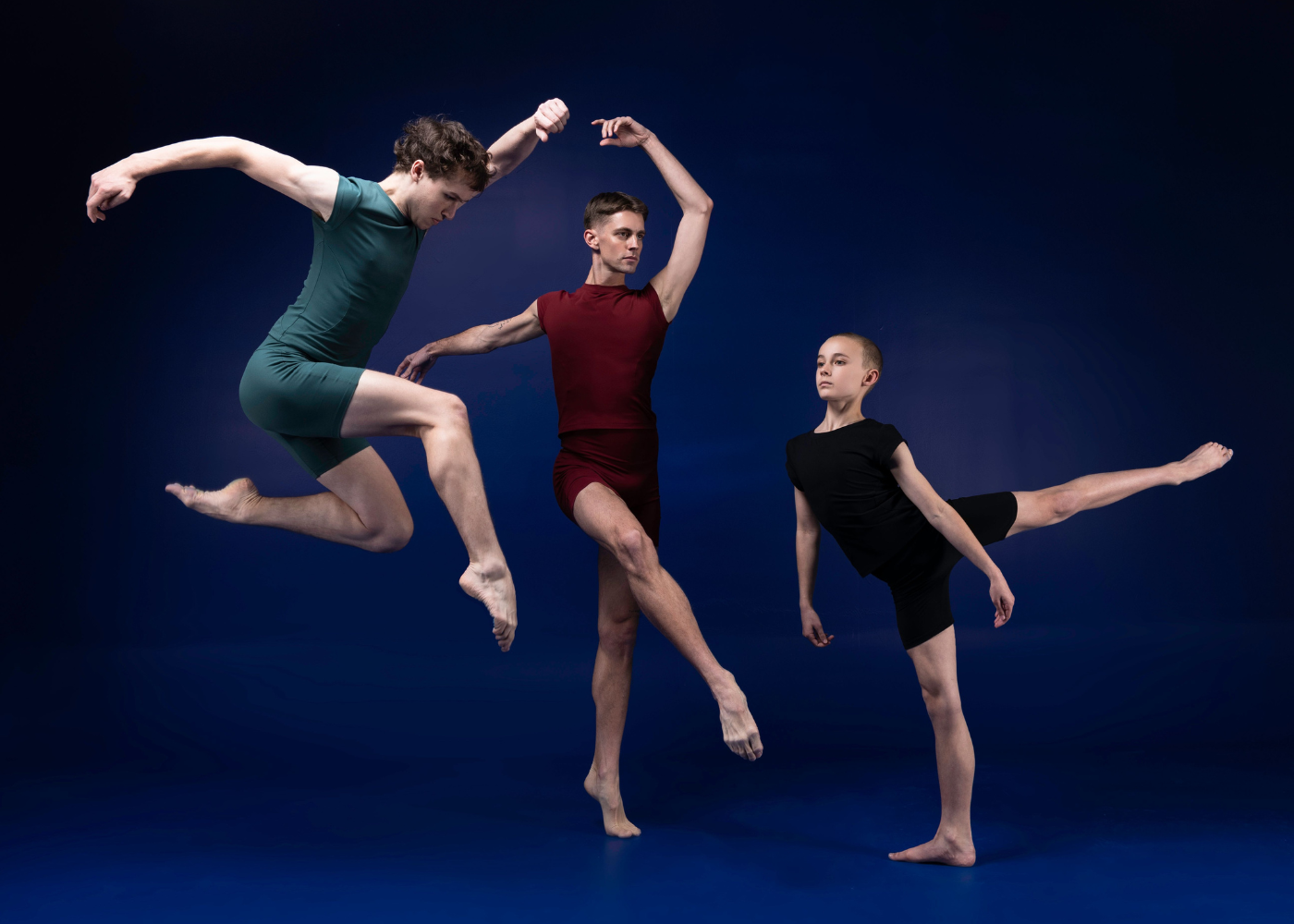 Mens dancewear that is supportive.